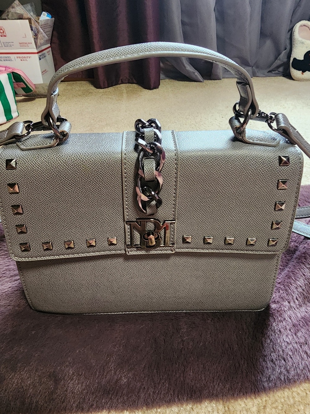 Badgley Mischka Grey Satchel/Crossbody $45 Like New - Picture 3 of 8